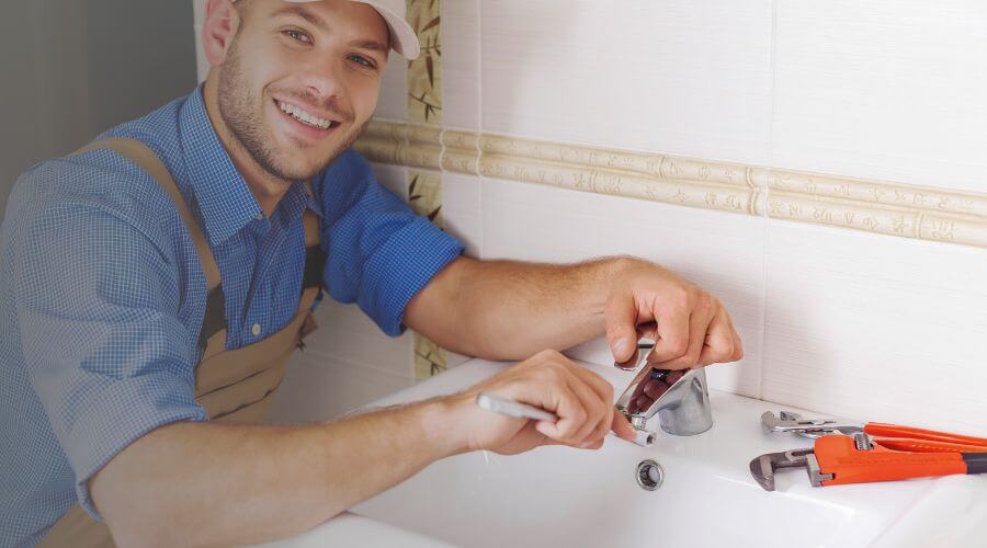 Professional clogged drains services in New Franken, WI